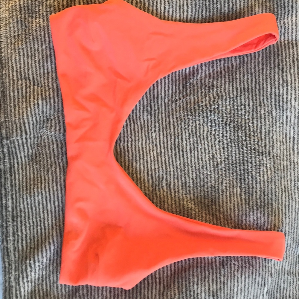 NWT Blackbough Swim Bikini